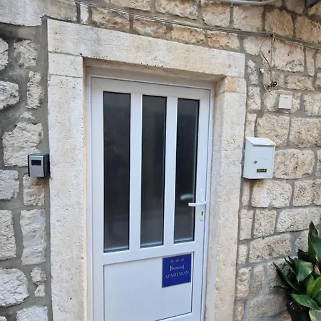 Buza Апартаменты *