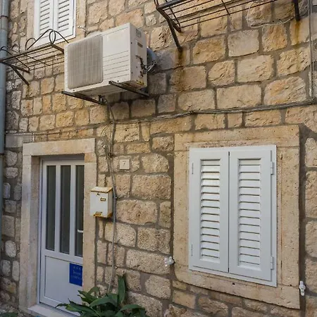 Buza * Ντουμπρόβνικ