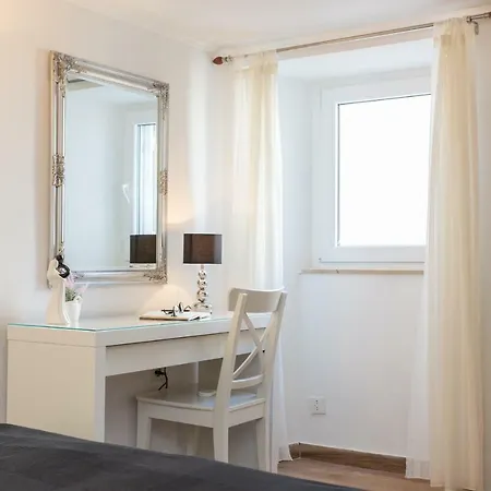 Apartment Buza *